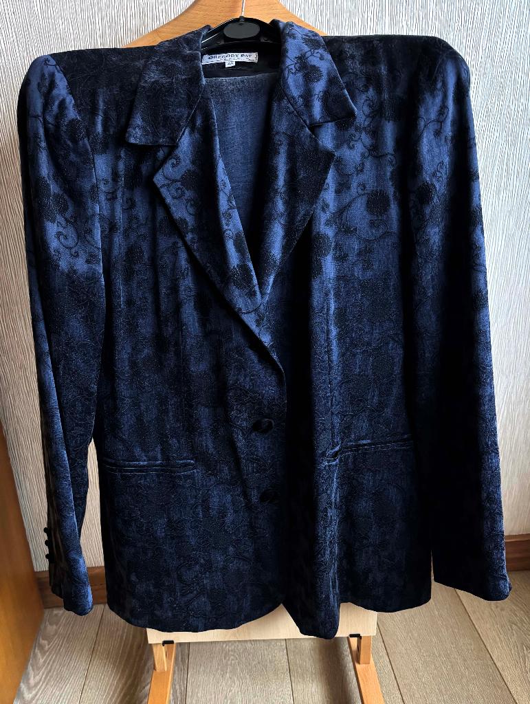 Prachtig broekpak - Gregory Pat Paris – M 44 – perf. staat, Kleding | Dames, Kostuum of Pak, Blauw, Maat 42/44 (L), Ophalen of Verzenden