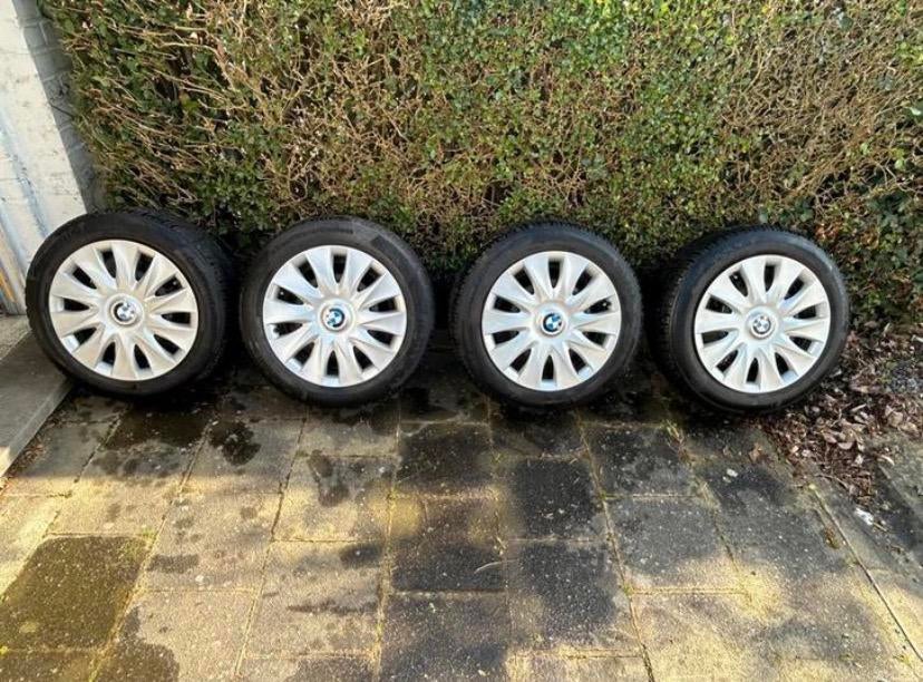 Enjoliveur BMW 205/55 16’, Autos : Pièces & Accessoires, Neuf, 4 Saisons, 16 pouces, Véhicule utilitaire