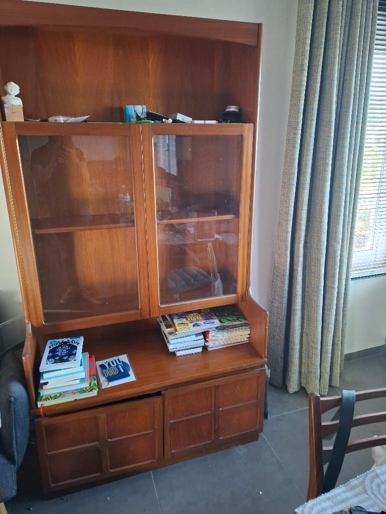 Salontafel+ kast+6 stoelen-Gratis, Huis en Inrichting, Ophalen, Gebruikt, Overige houtsoorten, 75 cm of meer