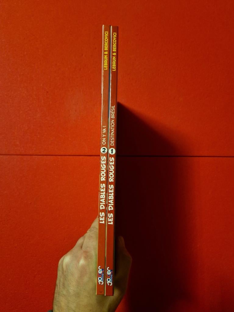 Lot de 2 bd les diables rouges 1 et 2,EO, Livres, Enlèvement ou Envoi