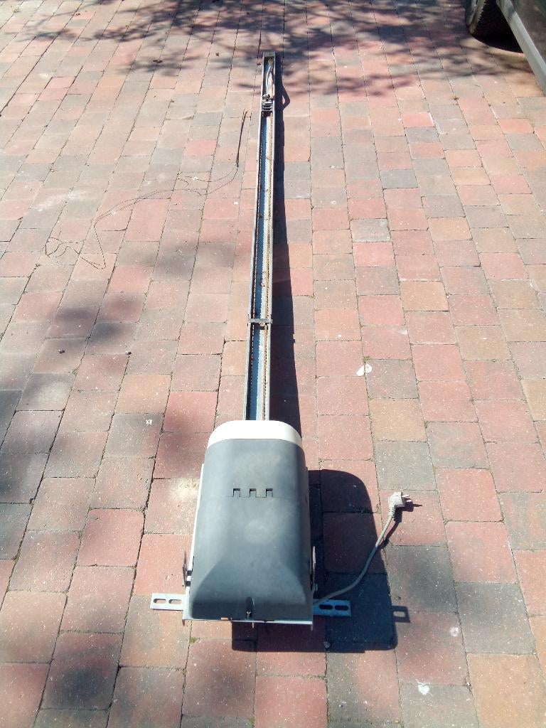 a vendre moteur porte de garage