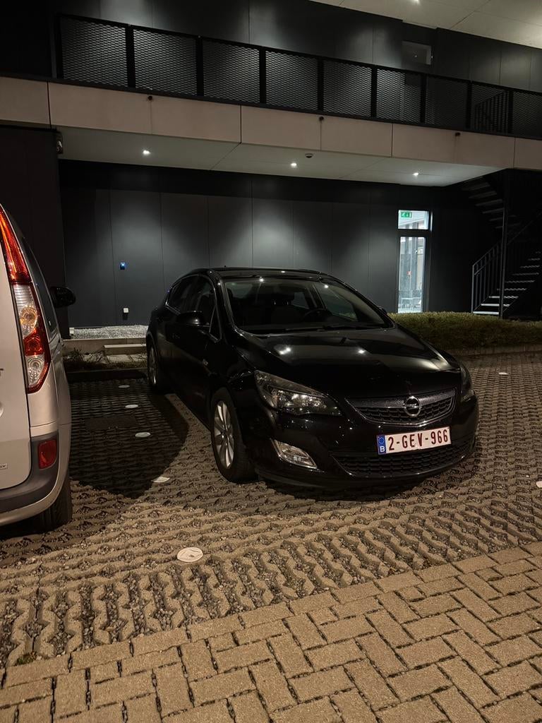 Opel astra j 1.7cdti 2011, Enlèvement