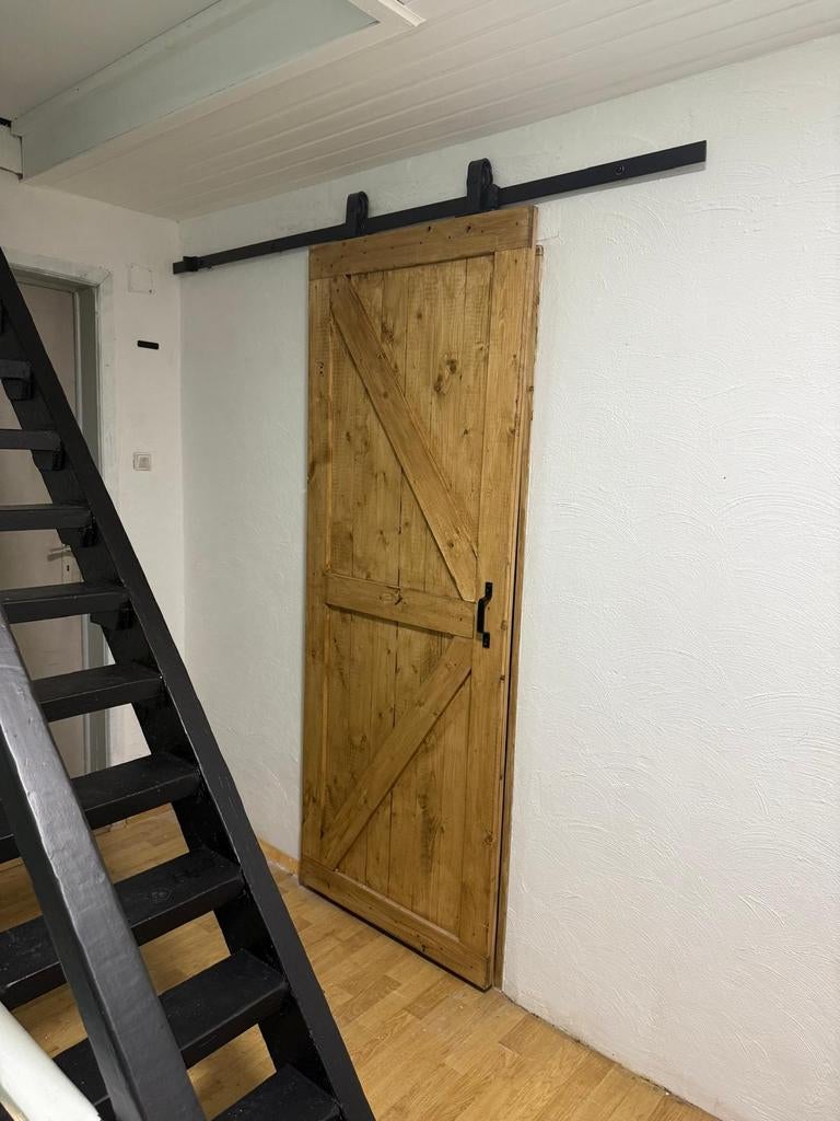 Handgemaakte barn schuifdeur | Landelijke stijl | Op maat mo, Doe-het-zelf en Bouw, Ophalen, Schuifdeur, Hout