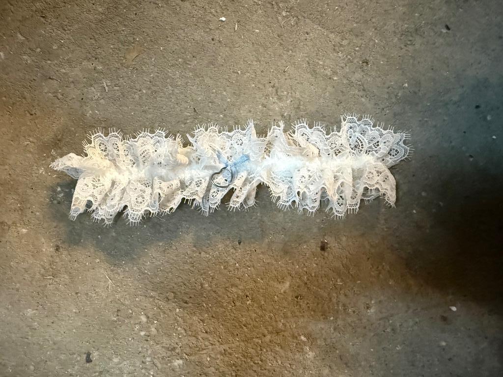 Jarretière Shein blanche, Vêtements | Femmes, Vêtements Femmes Autre, SHEIN, Enlèvement ou Envoi, Neuf