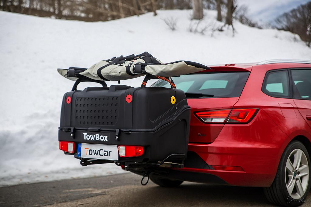 Trekhaakkoffer huren evt met ski- snowboard drager, Ophalen, Nieuw