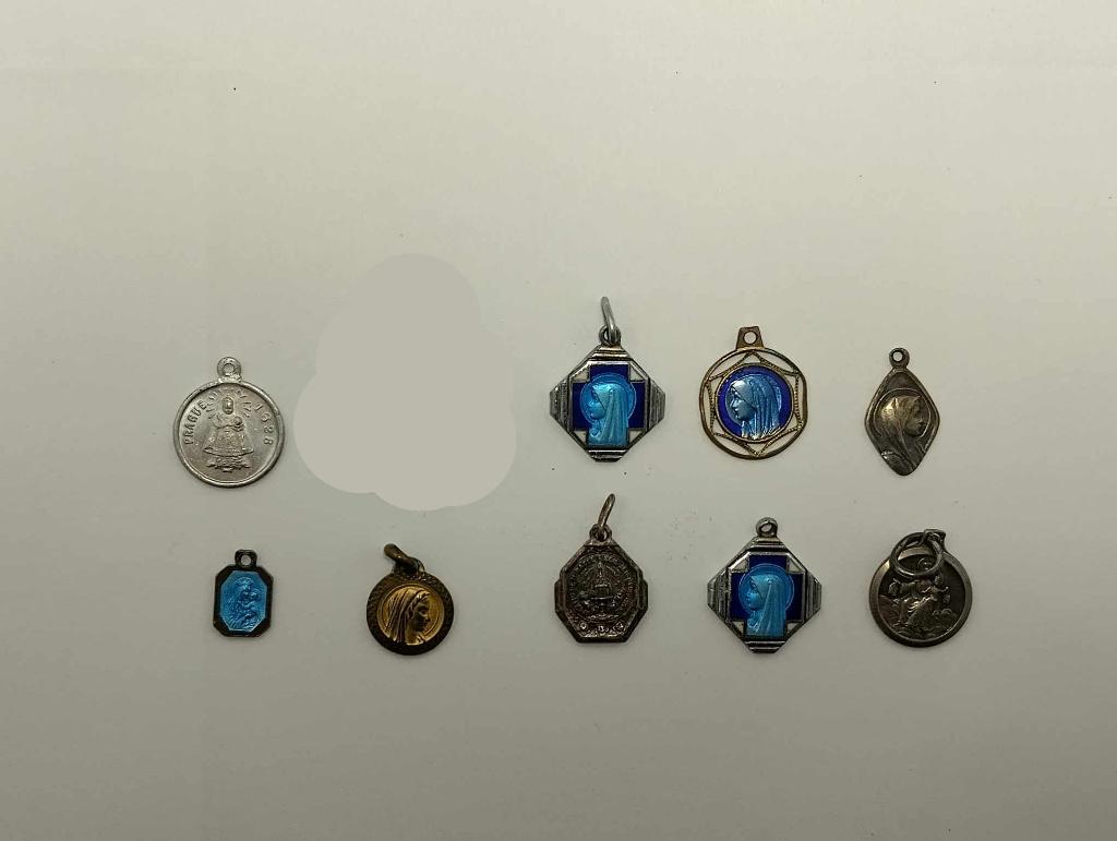 Vintage metalen medailles met religieuze hanger - 3€/stuks, Ophalen