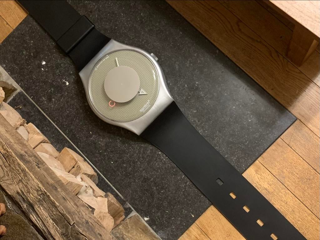 Grande horloge murale montre Swatch annee 80, Enlèvement, Utilisé, Horloge murale