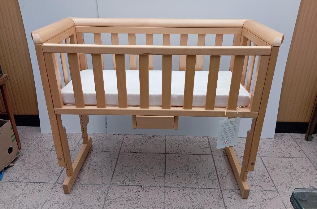 Lit de soin pour bébé TROLL NURSERY, Enfants & Bébés, Berceaux & Lits, Enlèvement, Utilisé, Autres types