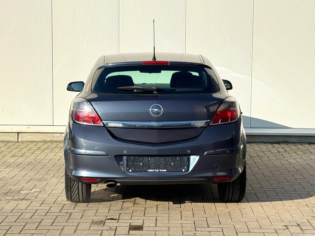 ✅ Opel Astra GTC 1.6i GARANTIE Airco Parkeersensoren, Voorwielaandrijving, Zwart, 4 cilinders, Parkeersensor