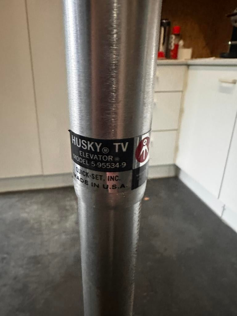 Video statief, Audio, Tv en Foto, Fotografie | Statieven en Balhoofden, Ophalen, Driepoot, Zo goed als nieuw, 150 tot 175 cm