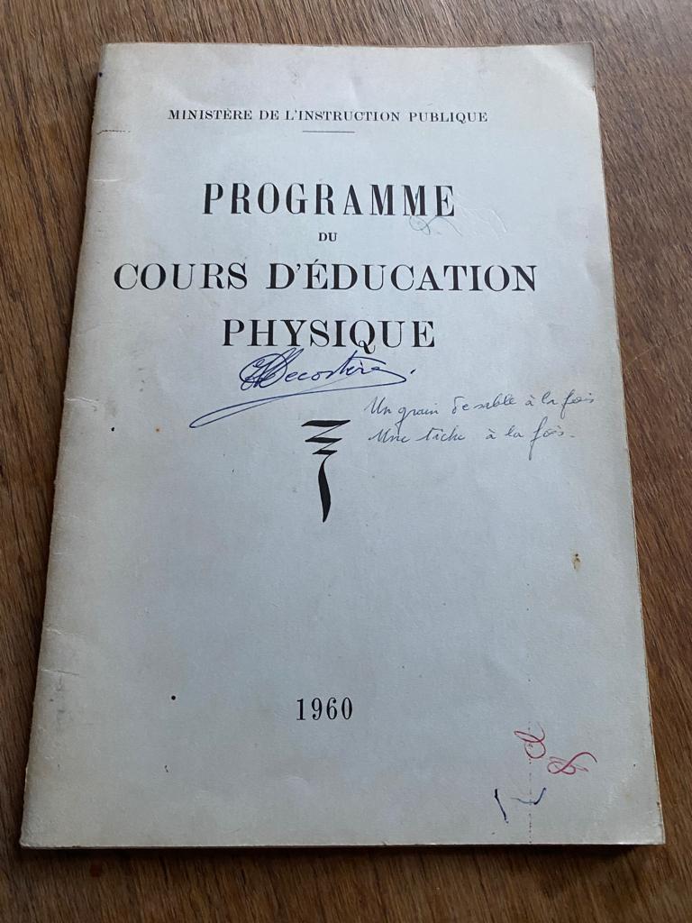 Programme du cours d’éducation physique 1960, Livres, Livres d'étude & Cours, Utilisé, Ne s'applique pas, Envoi