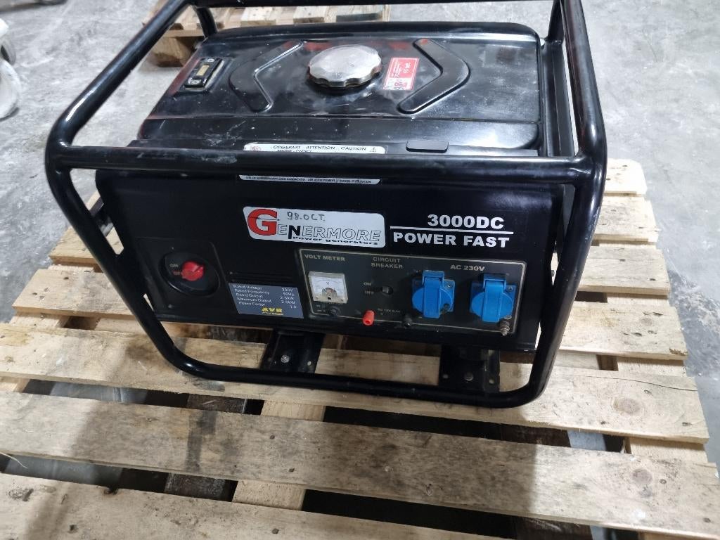 Groupe électrogène Genermore 3000DC – 230V  Bien lire !!, Enlèvement, Utilisé
