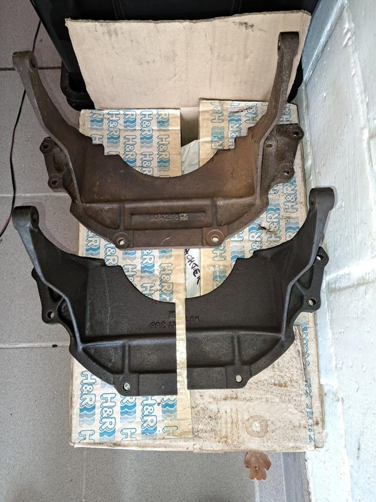 Gietijzer versnellingsbaksteunen Opel, Ophalen of Verzenden, Opel