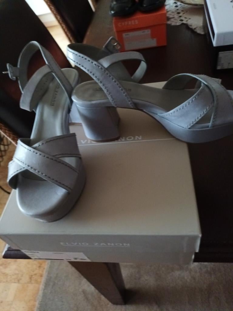 Volledig nieuw paar damesschoenen  "ELVIO ZANON" e, Ophalen of Verzenden