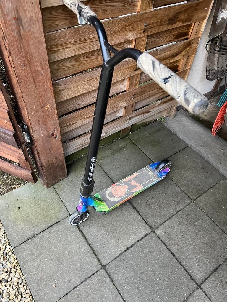 Stunt step, Fietsen en Brommers, Steps, Zo goed als nieuw, Gewone step, Ophalen