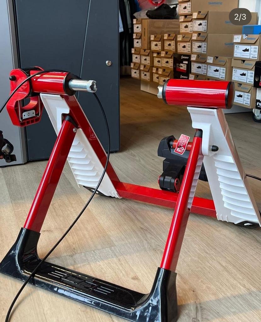 Home Trainer Elite Novo Force, Enlèvement, Comme neuf