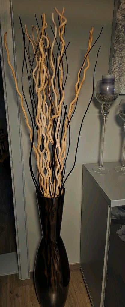 Vaas met takken 160cm hoog., Enlèvement