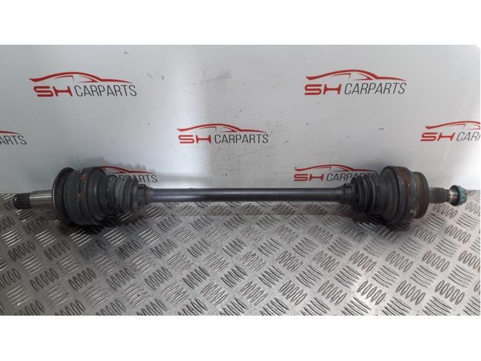 Aandrijfas links-achter van een Mercedes C-Klasse, Gebruikt, -, Ophalen of Verzenden, -