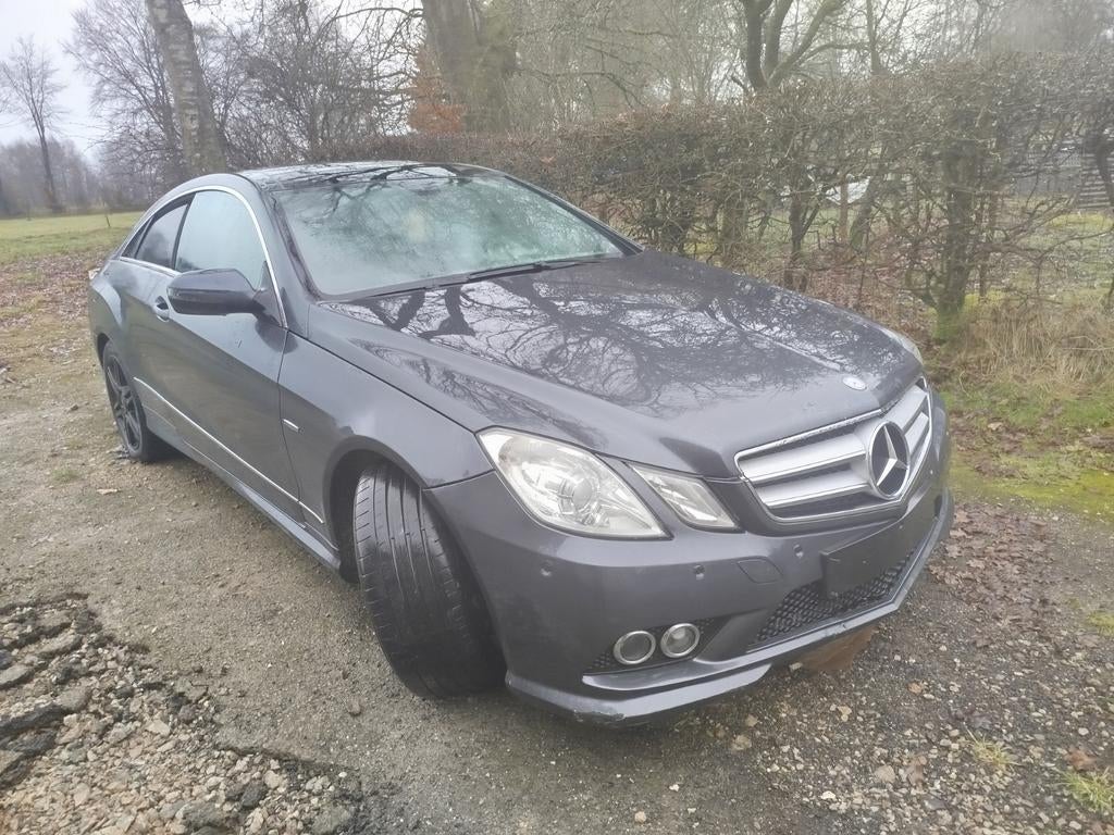 Mercedes E220 Coupé AMG, Auto's, Mercedes-Benz, Particulier, Te koop