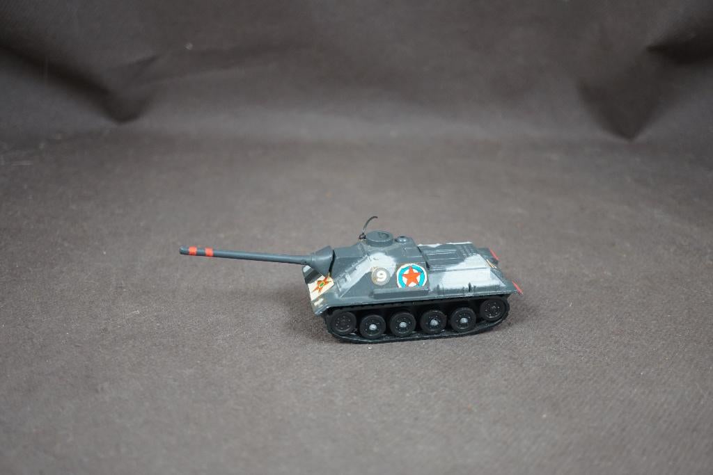 Wheeler SU 100 tank - TOP vintage made in Hong Kong, Hobby en Vrije tijd, Modelauto's | Overige schalen, Ophalen of Verzenden