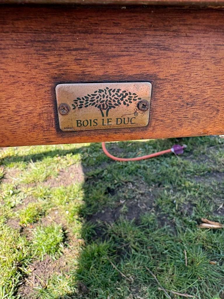 Tuin tafel en stoelen, Ophalen, Zo goed als nieuw