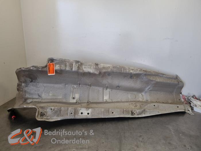 Bouclier thermique échappement d'un Volkswagen Caddy, Autos : Pièces & Accessoires, Volkswagen, -, 3 mois de garantie, Utilisé