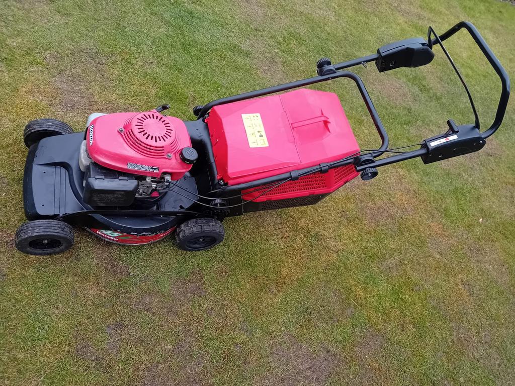 TONDEUSE À POUSSOIR Honda, Enlèvement, Comme neuf