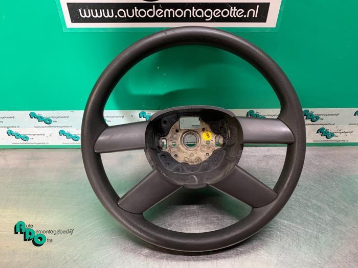 Volant d'un Volkswagen Golf (Golf 04-), Autos : Pièces & Accessoires, Commande, Volkswagen, Utilisé, 3 mois de garantie, Enlèvement ou Envoi