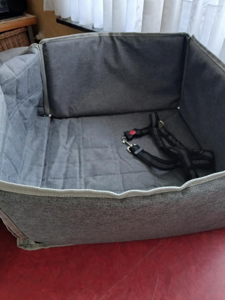 Allerlei hondjes spullen, Dieren en Toebehoren, Hondenmanden, Ophalen