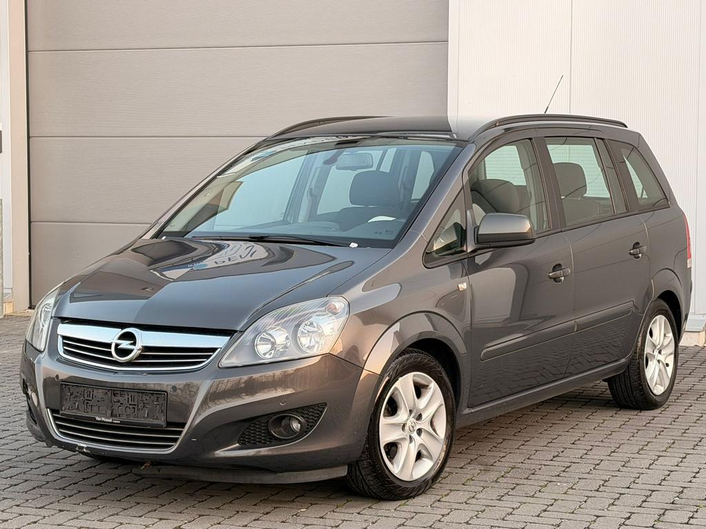OPEL ZAFIRA 2012 ESSENCE EURO5 7 PLACES 200 000 KM, Autos, Euro 5, Achat, Entreprise, Boîte manuelle