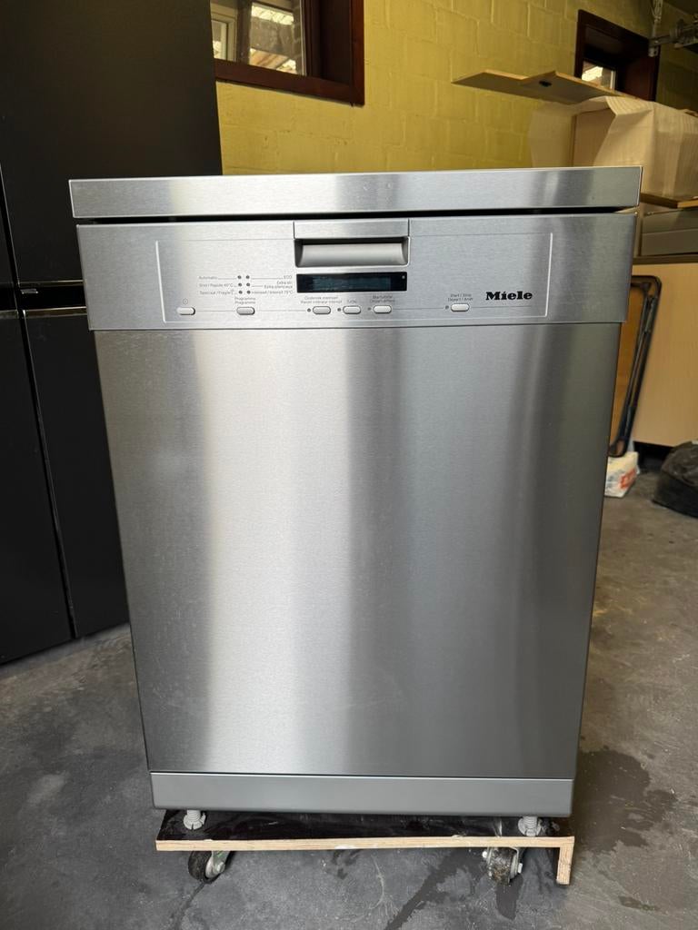 Miele vaatwasser, Electroménager, Lave-vaisselle, Enlèvement, Utilisé, Autoportant