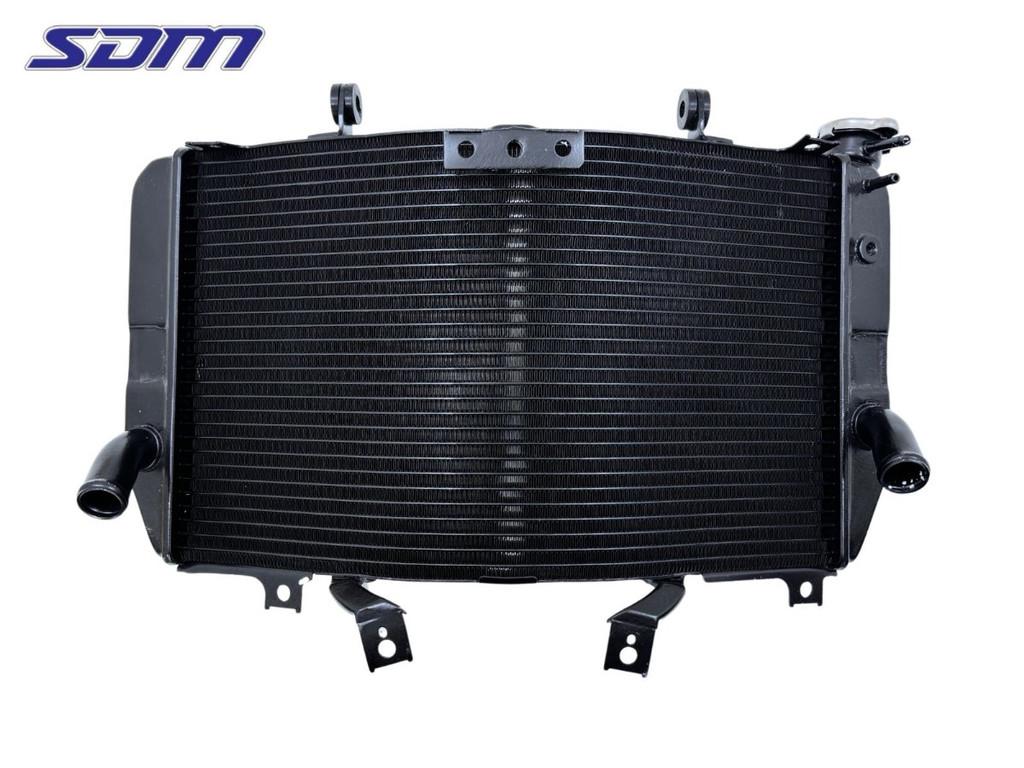 RADIATEUR EAU GSX R 1000 2003-2004 (GSXR1000 K3 / K4), Dhr. S. di Majo, Neuf, Info@cama-motorparts.nl, P.J. Troelstraweg 8 8
3144 CX  MAASSLUIS, NL