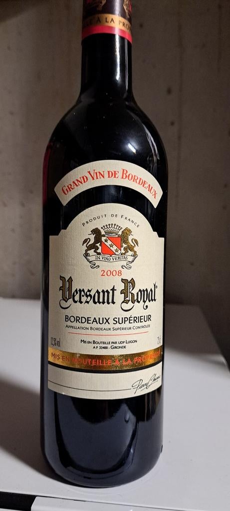 Vin rouge de Bordeaux versant royal supérieur 2008, Collections, Vins, Enlèvement ou Envoi