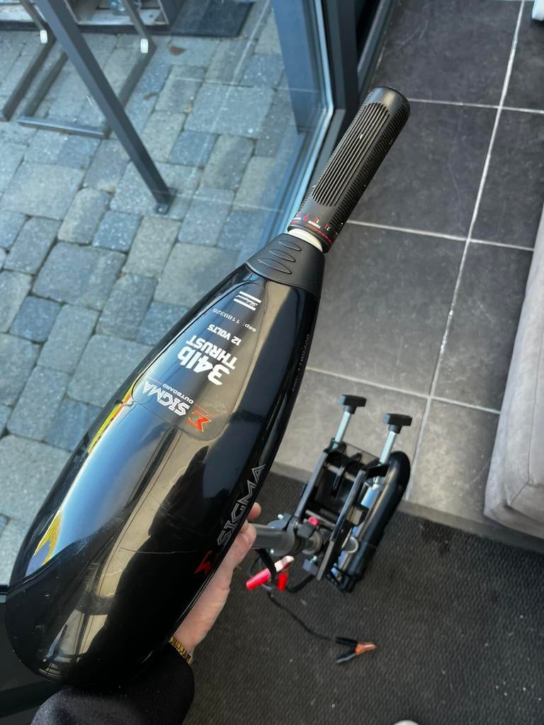 Moteur hors-bord  + batterie, Enlèvement, Moteur hors-bord