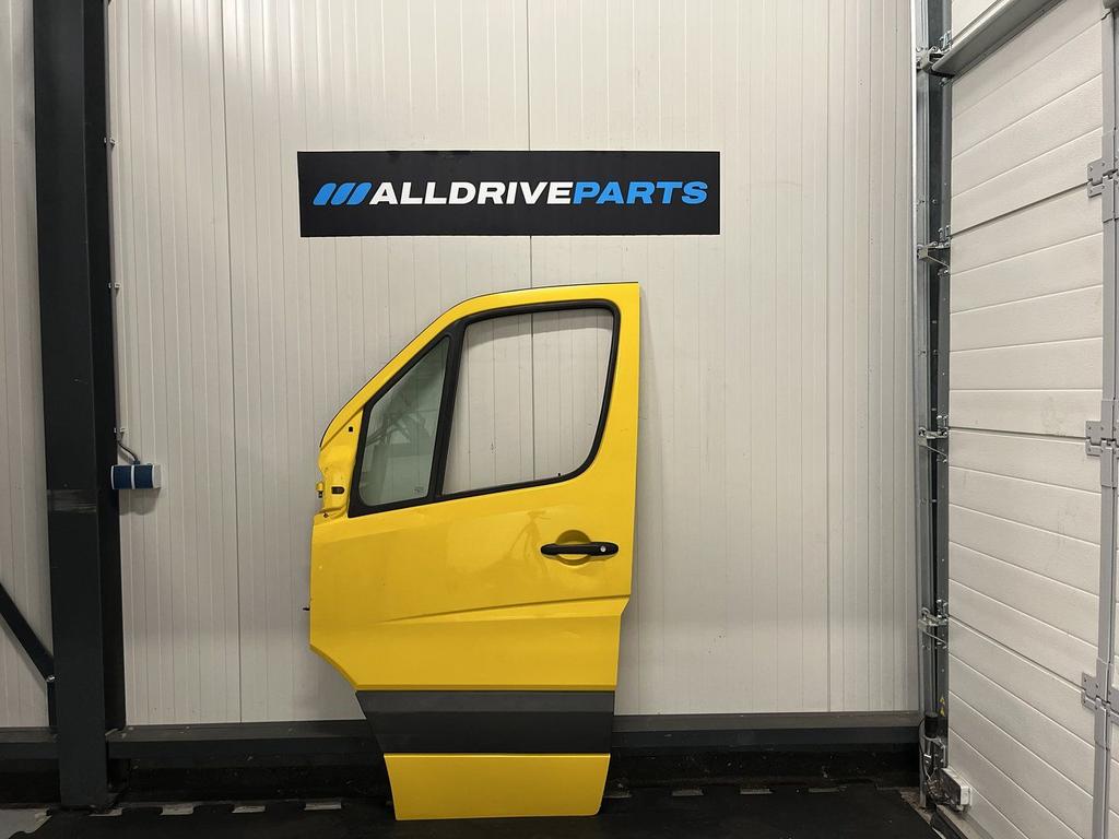Mercedes Sprinter W906 Voorportier links geel A9067200005, Auto-onderdelen, Carrosserie, Deur, Voor, Links, Gebruikt, Ophalen of Verzenden