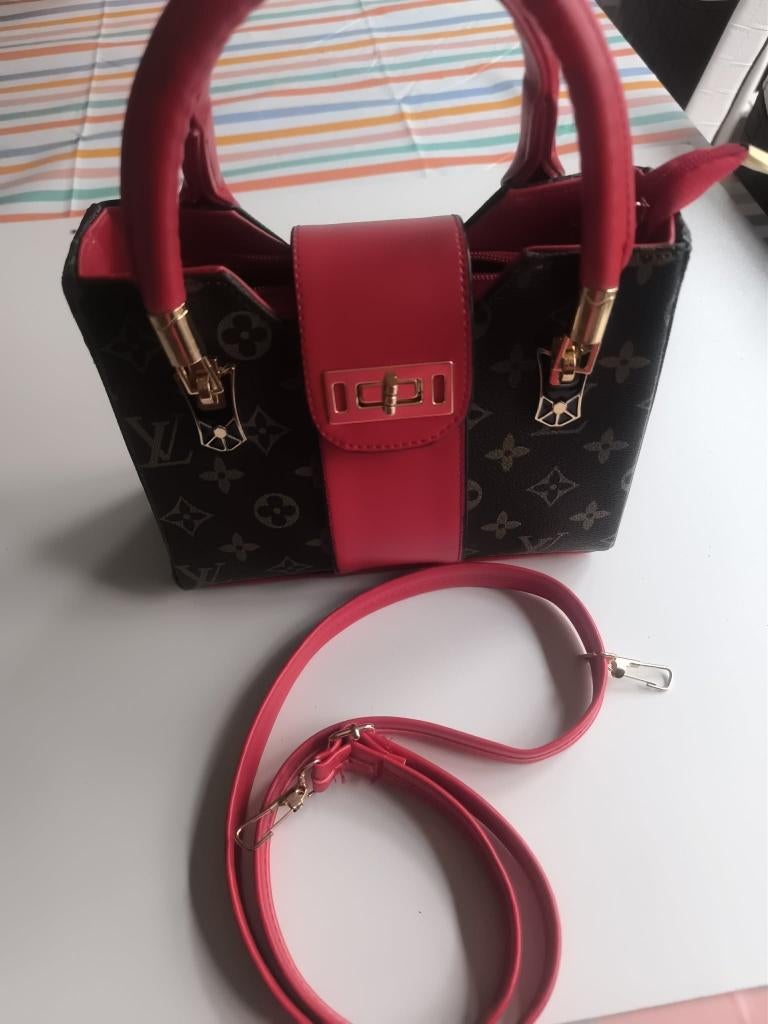 Leuke kleine handtas met vaste schouderriem, nooit gebruikt, Ophalen of Verzenden, Nieuw, Bruin