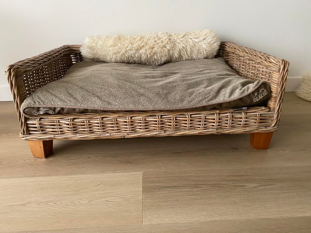 Hondenmand groot + met 2(!) orthopedische kussen, Dieren en Toebehoren, Ophalen, Zo goed als nieuw