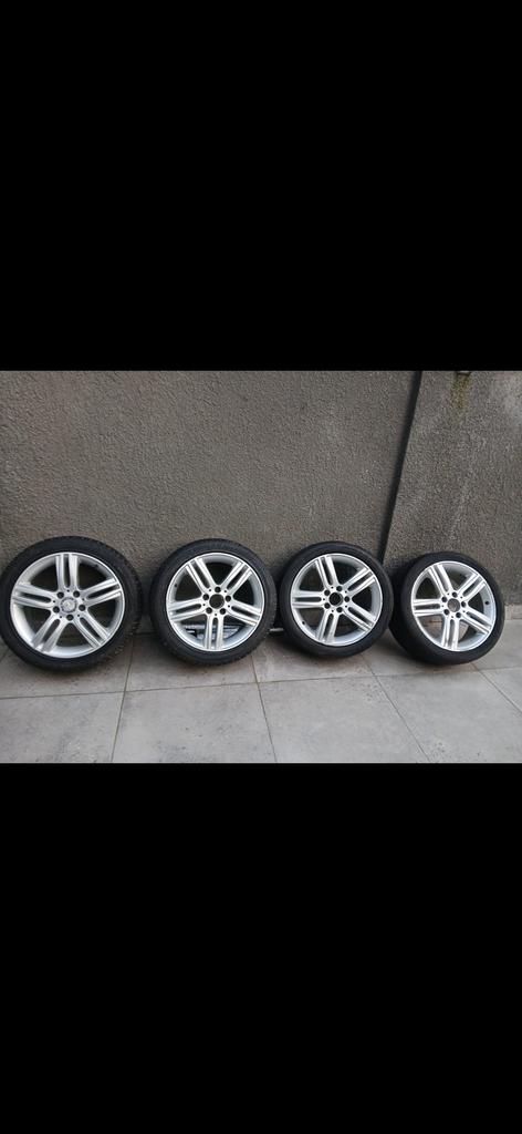 Banden voor mercedes, Ophalen, Band(en)