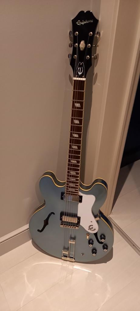 Epiphone Riviera Pelham Bleu. NOUVEAU !, Enlèvement, Epiphone