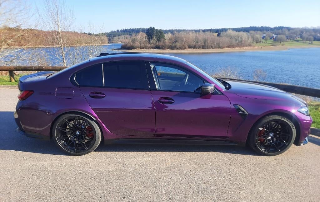 BMW M3 Competition Twilight purple metallic carbon kuipstoel, Automaat, Achterwielaandrijving, 375 kW, 223 g/km