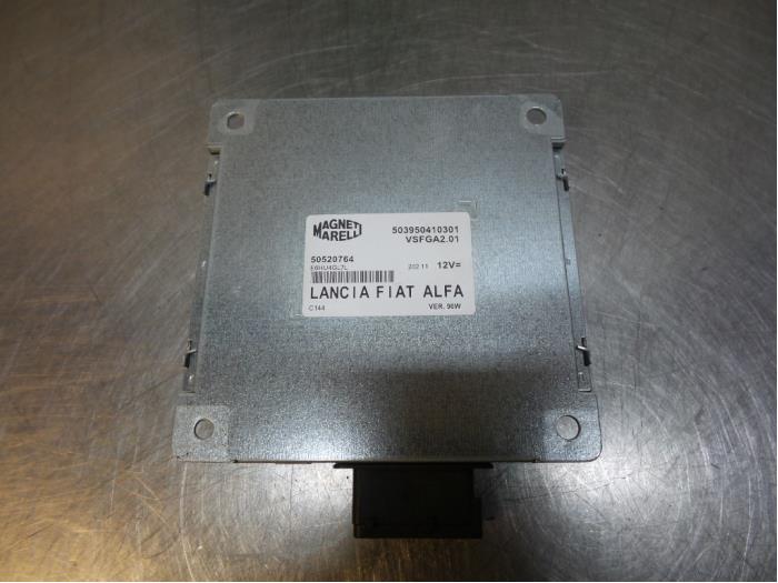 Module radio d'un Alfa Romeo Mito, -, Utilisé, Alfa Romeo, -