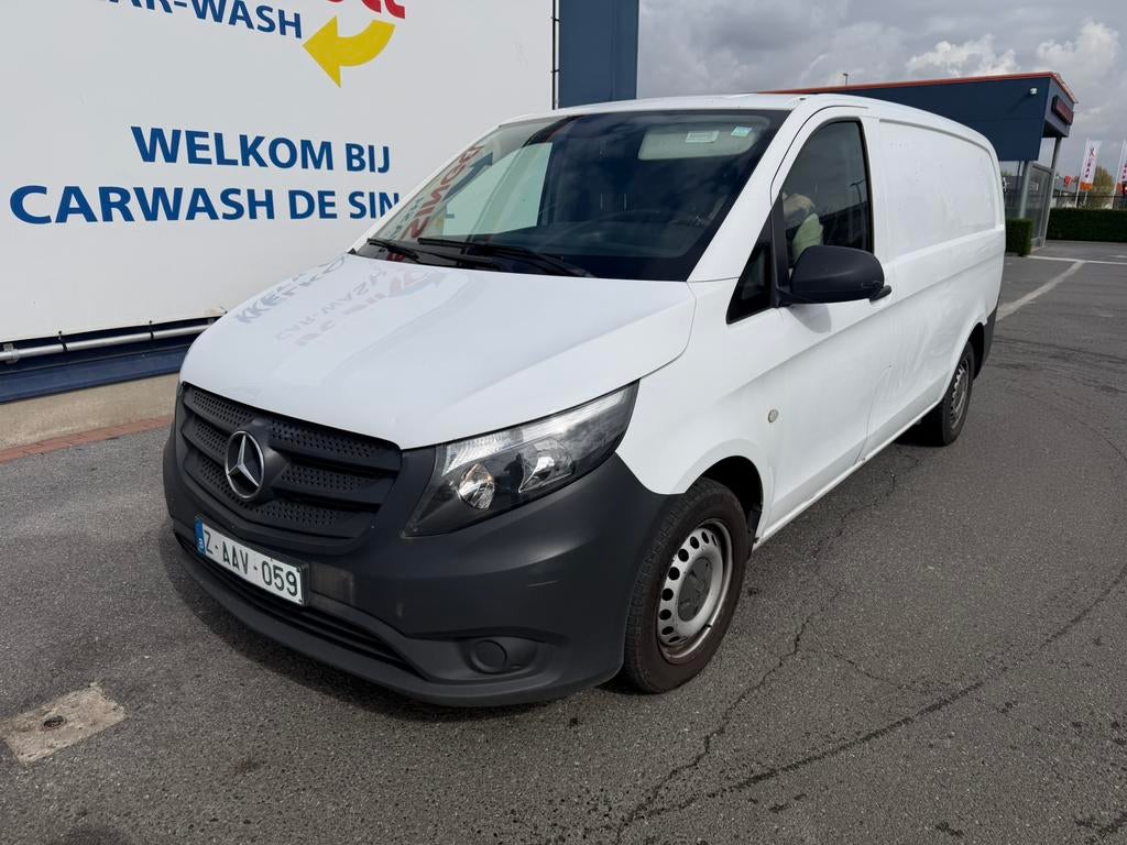 Mercedes vito 111cdi 2017 euro6 Airco frigo medicijnen, Auto's, Bestelwagens en Lichte vracht, Euro 6, Mercedes-Benz, Bedrijf