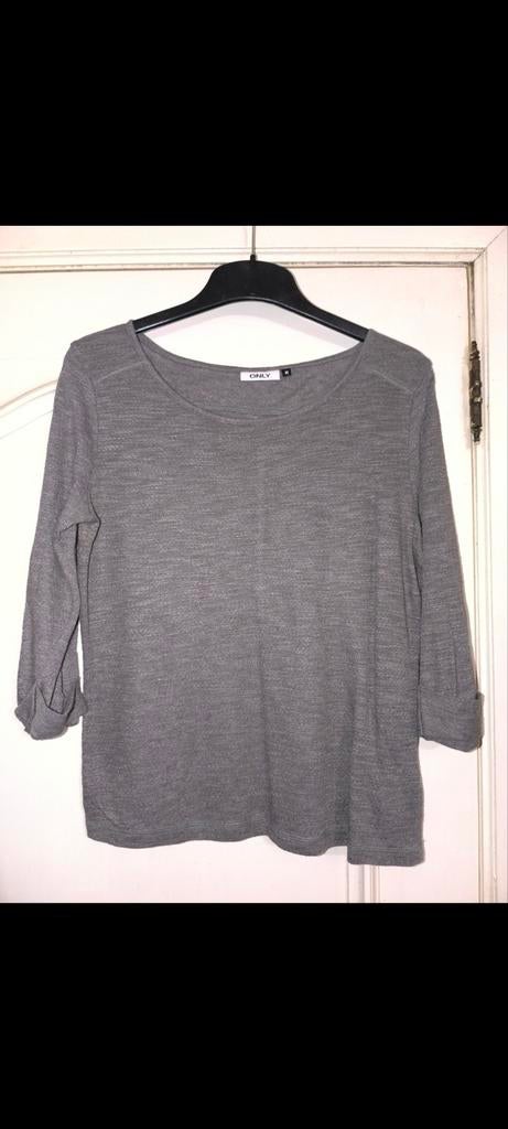 Shirtje only medium, Kleding | Dames, T-shirts, Ophalen of Verzenden