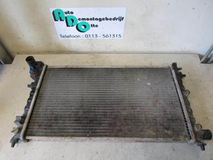 Radiateur van een Citroen Saxo (Saxo 99-), Gebruikt, -, Ophalen of Verzenden, -