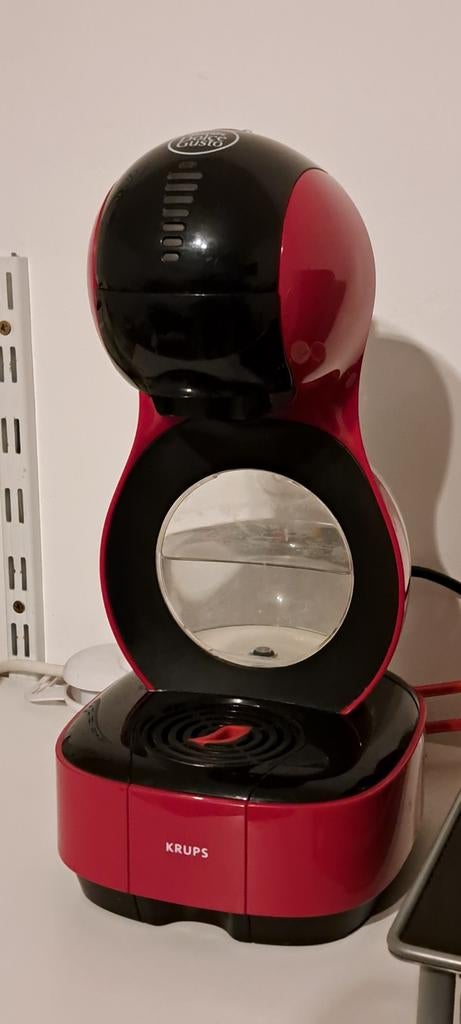 Dolce Gusto, Elektronische apparatuur, Espresso apparaat, Ophalen of Verzenden, Zo goed als nieuw, 4 tot 10 kopjes