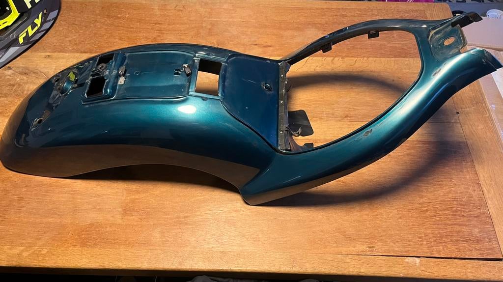 Garde boue arrière Honda Shadow vt600, Motos, Pièces | Honda, Enlèvement, Utilisé