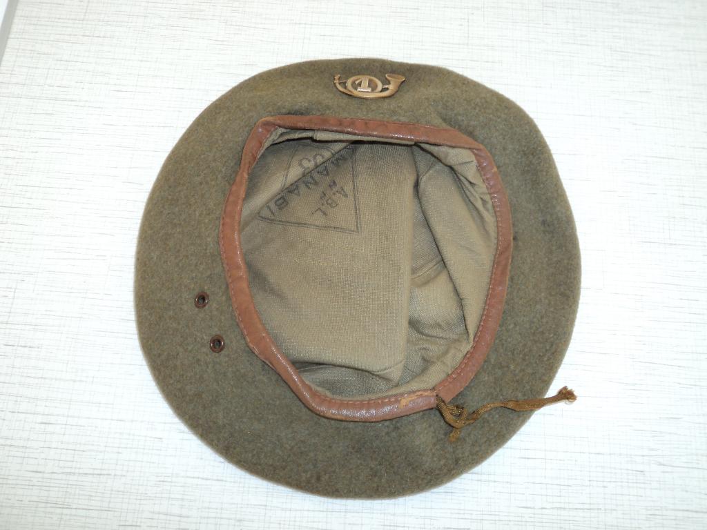 Muts+ kenteken van1st Jagers te voet, Verzamelen, Militaria | Algemeen, Ophalen of Verzenden, Landmacht