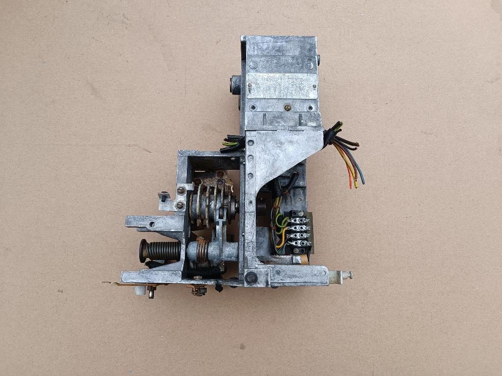 Behuizing / Mechaniek Seeburg 100A (1950) jukebox, Verzamelen, Verzenden, Seeburg