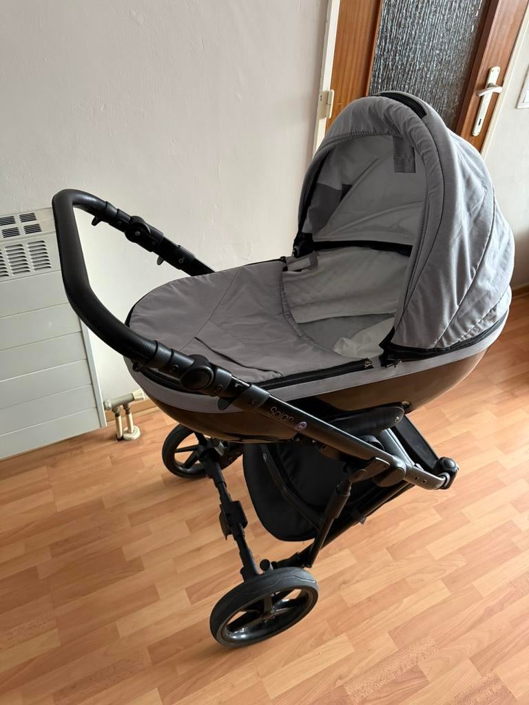 Kinderwagen ER MIST EEN VOORWIEL!!!, Kinderen en Baby's, Kinderwagens en Combinaties, Ophalen, Gebruikt, Kinderwagen