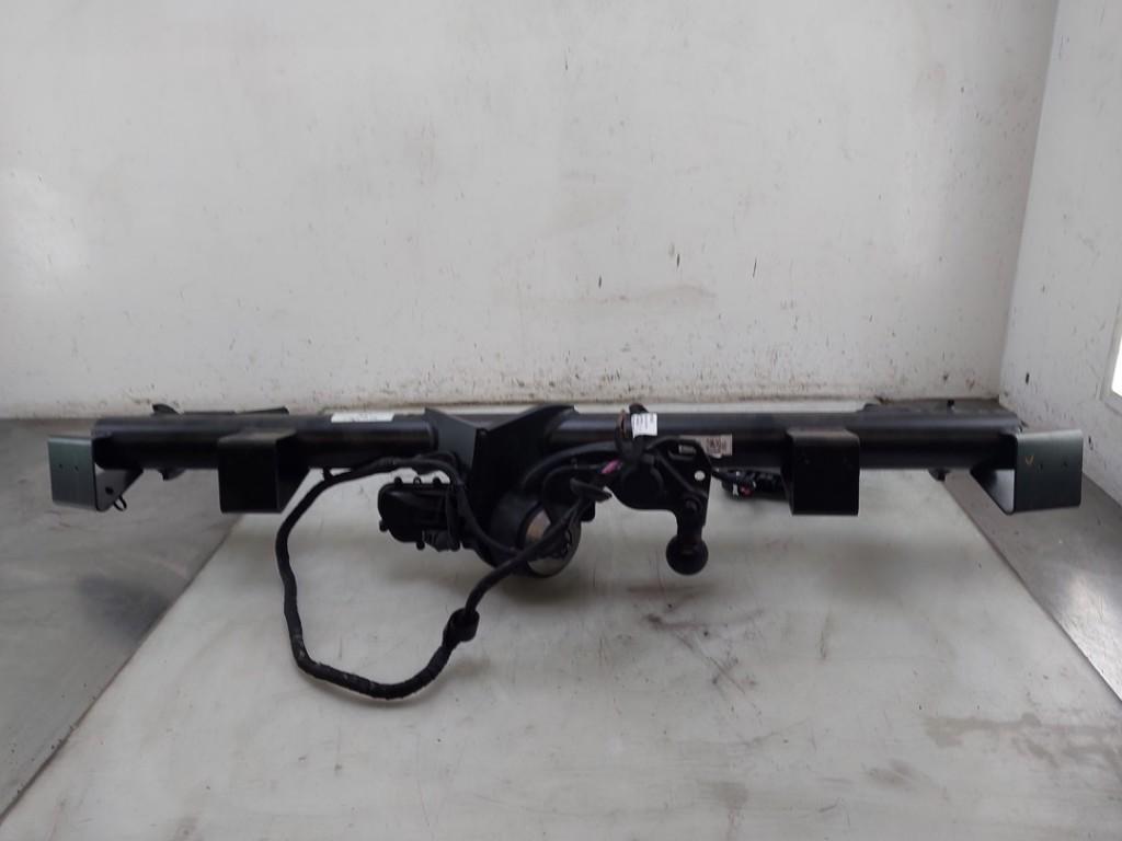 TREKHAAK Skoda Elroq (01-2024/-) (|5H2907383D|5LJ803881|), Dhr. J. Ham, Gebruikt, Administratie@autoham.nl, Skoda